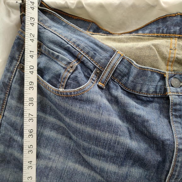 Levi's Men's full length Jeans for plus size - Picture 3 of 4